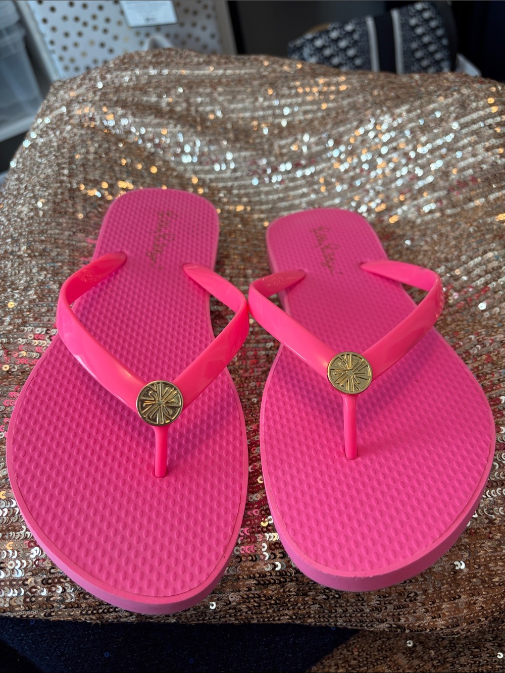 Lilly Pulitzer Pink flip flops New Size 9 / 10